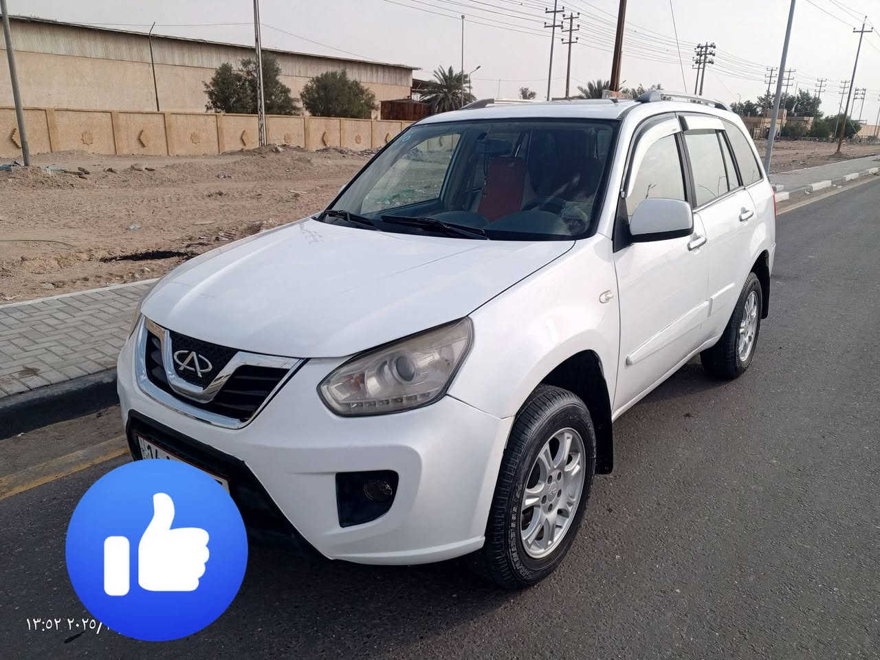 تيكو لون أبيض موديل 2014 رقم بصرة الانكليزي الجديد والسياره بأسمي سكن البصرة الزبير مكينه 2000 مجفته والكير المكيانيك المرغوب سياره كامله من كلشي تبريد ثلج دواخل نظيفه جدا جدا وكلشي شغال بيه ناصقه فقط سايق ويتوكل ع الله اي شي ماتذي عليه مصبوغه للجماليه لان الجناي ابو تيكو يعرف التيكو يصير بيه خياس ولازم تنصبع وتتعمر مكفوله من الضربه او الحوادث السعر 75 ورقه وهذا رقمي ***********
