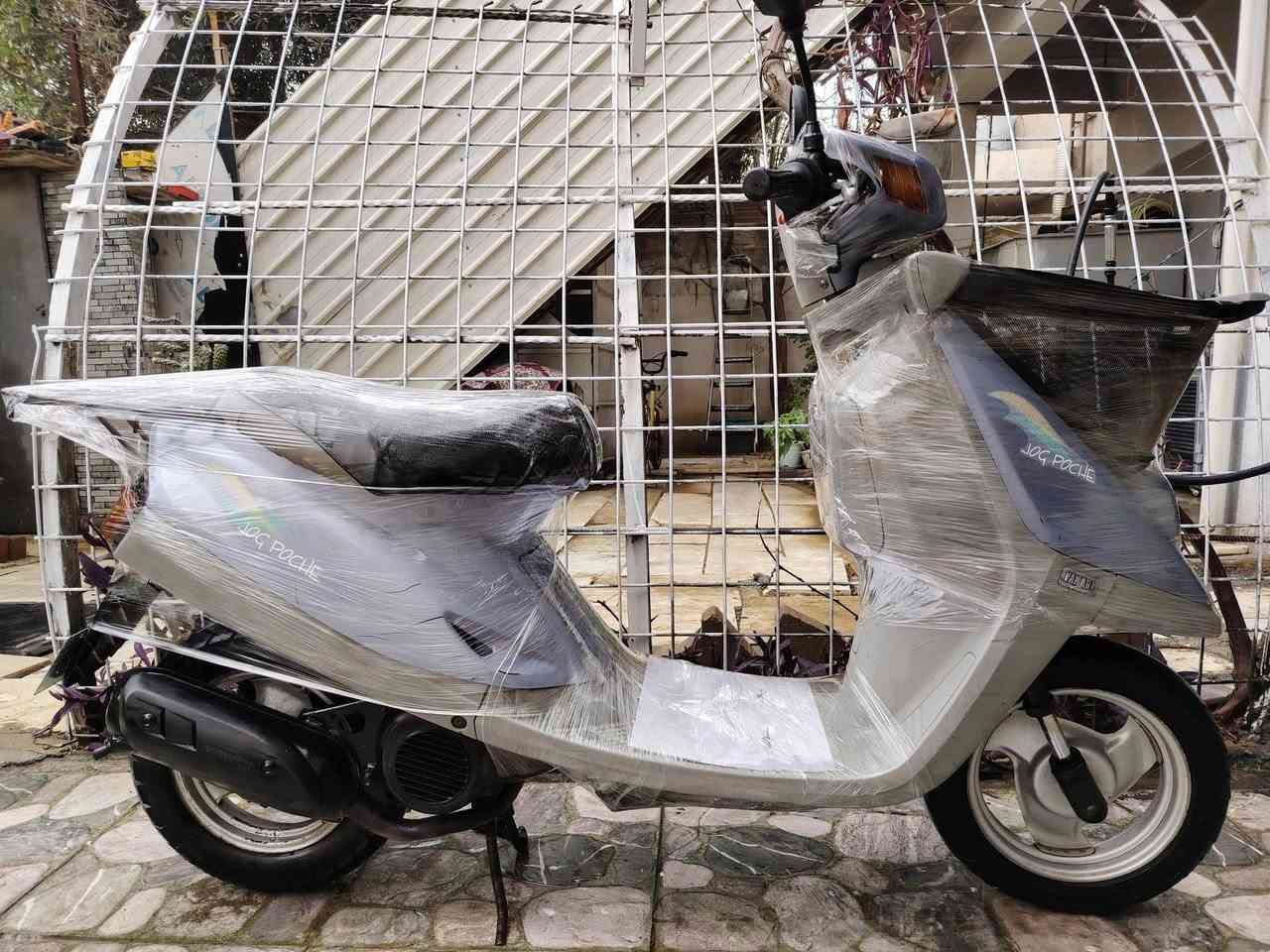 دراجة يمها للبيع شرط محرك كابرتر صالنص بلادي مابي اي عيب او سلف شغال سعر 400 رقم موبيلي ***********
