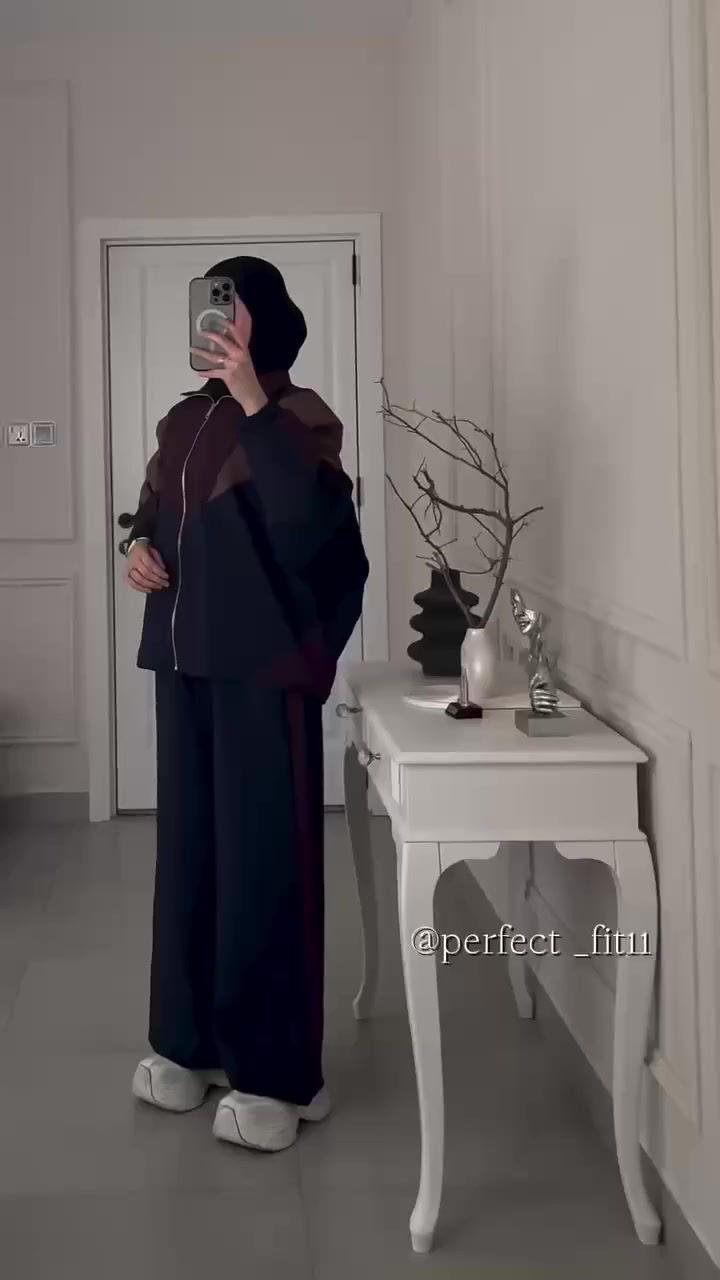 كولكشن موسم الصيف✨🔥
ترند الموسم🫰🏻

سوت رياضي سبورت
خامه دابل تركي صيفي💕

قياس 38 40 42 44 46 48 
طول القميص 78 يغطي ورك

سعر 27 الف🔥


**إذا كنت صاحب هذا الإعلان وتريد حذفه لأي سبب، رجاءا أرسل رسالة إلى الدعم الفني**