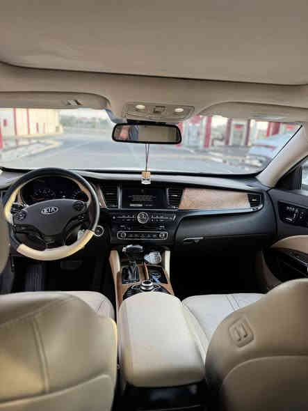 كياكوريس موديل2015
ماشية 144 

ضرر جاملغ و بونيت 

مكينه مفتوح  

فيئة 3

سعر 170
***********
