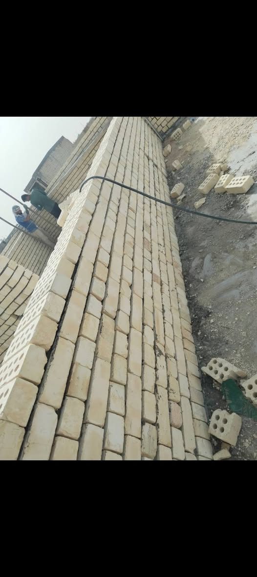 خلفه بناء شغل ع الدبل وقطعي شغل فول عداله ونضافه الدبل 350 ارضي طابق أول 450 بناء  ***********
