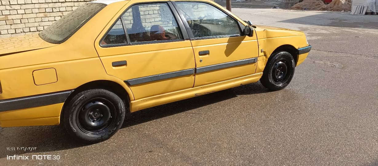 سياره بيجو اللبيع  موديل 2015ا بس ضربه كدامك بل صفه  وبه خيط تبخير هاذه رقمه *********** السعر 35شراي بيه مجال  ال شراي  وشرط تحويل
