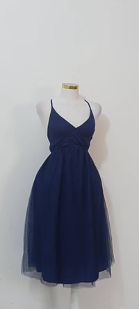 فستان بف سعره ٢٥ يلبس ٣٨-٤٠ للحجز واتساب ٠٧٧٠٤٤٦٠٥٧١♥️♥️