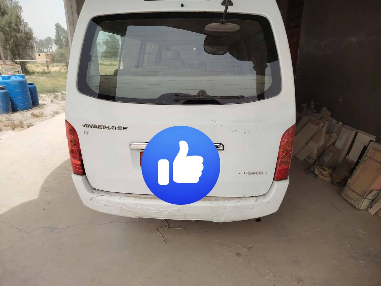 السلام عليكم سياره جمبي للبيع موديل 15 سياره كفاله عامه تخم تاير جديد صدر جديد محرك خير من الله رقم بغداد بأسمي تحويل ثاني يوم السعر ((82)) وبيها مجال للشراي / رقمي *********** مستعجل ع البيع عندي عمليه
