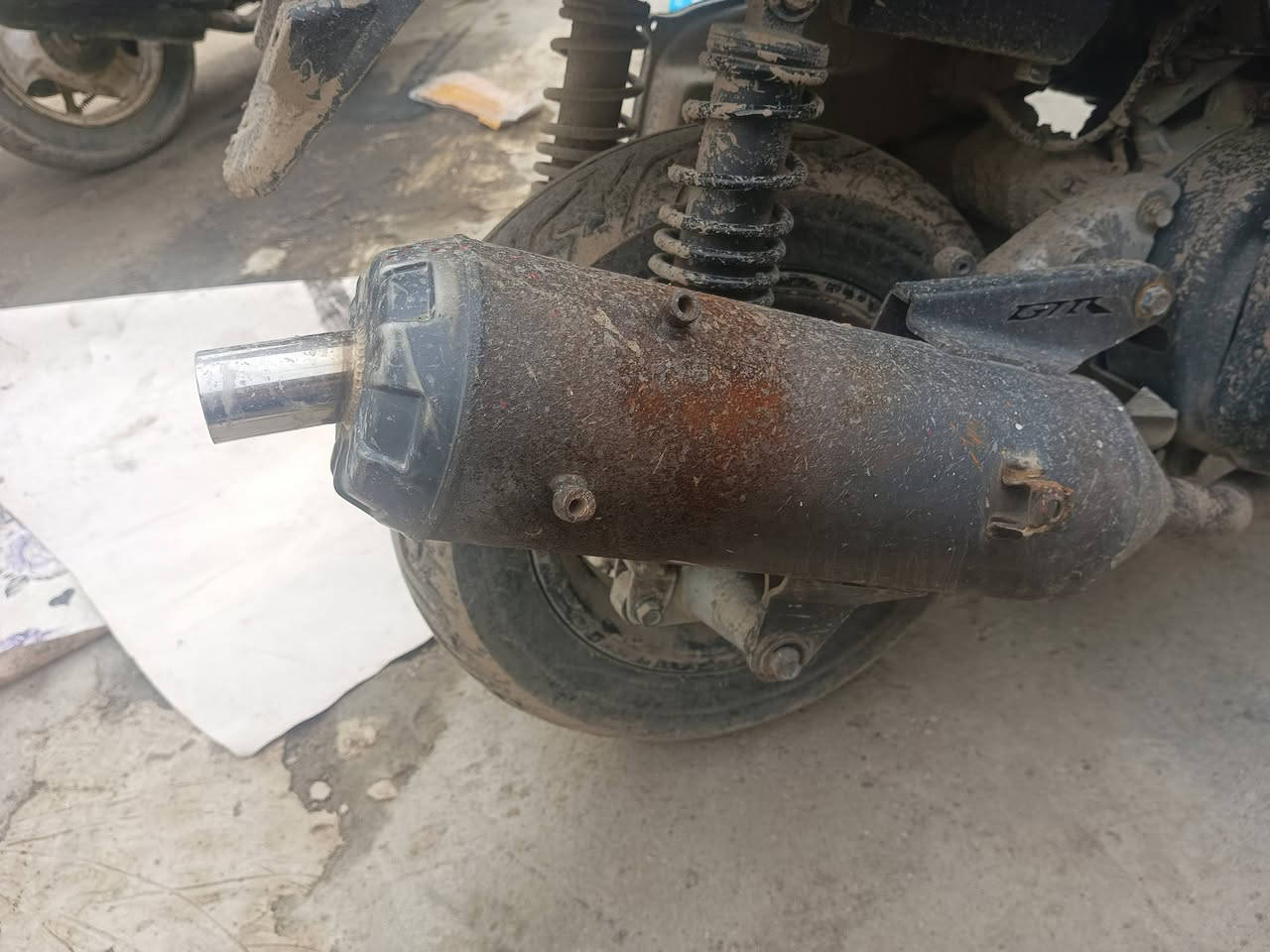 صالنصه دراجهgtrبلاديه بوشتين مو وحده نقطه لحيم مابيها صوت رعيد للمراوس ببلاديه وتطيني فرق مكاني الغزاليه


**إذا كنت صاحب هذا الإعلان وتريد حذفه لأي سبب، رجاءا أرسل رسالة إلى الدعم الفني**