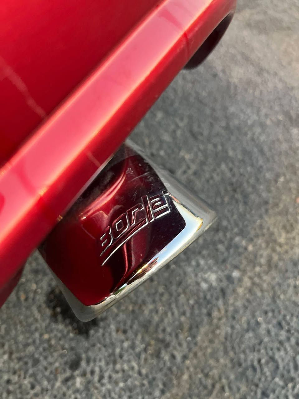 السلام عليكم
من رخصة الادمن 

عندي موستنك 2017 ايكو بوست حادثها بسيط اريد مراوس بفورد اكسبدشن 2013 لل2017 نظيفة مكفولة

***********
