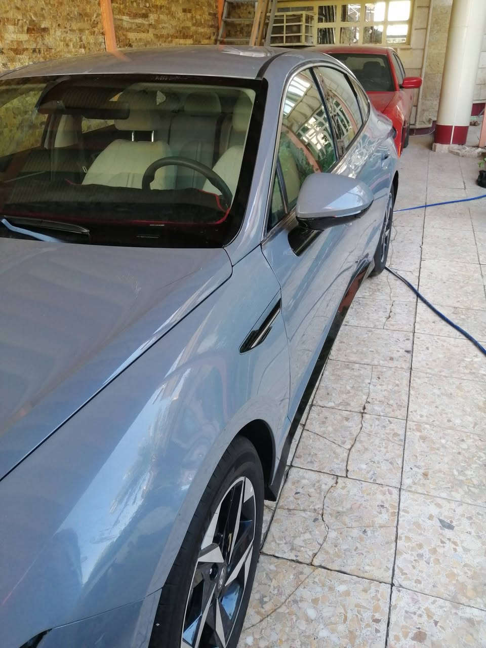 سوناتا ٢٤ لون مميز اسمنتي حادثها حداديه سياره جاهزه (حره) تترقم أي محافظه ماشيه ١٣ موجوده بالحله واتساب ***********
