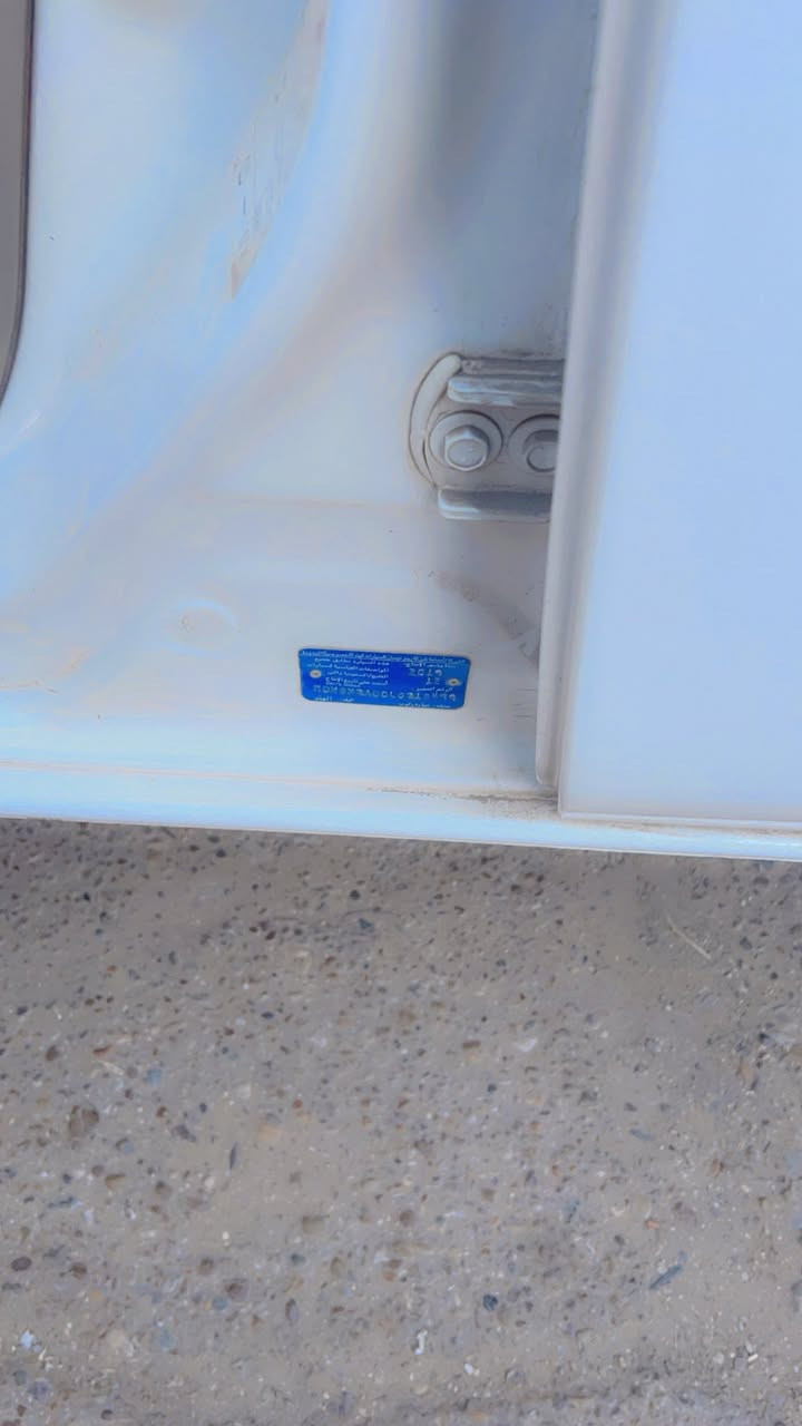 سلام عليكم سني هندي موديل 2020بليته زركه ويل كب 4جام كهرباء شادله شاشه لابتوب مابيه اي صبغ ماشيه 66 للبيع فقط 115مكاني بغداد الكاظميه رقم الهاتف ***********
