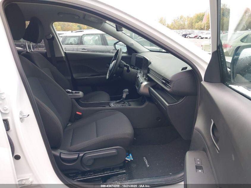 مزاد الإثنين 05-01-2026 
نوع السيارة : HYUNDAI KONA SEL 2025
📌يمكن ادخالها على كتاب ذوي الشهداء📌
عداد المسافة : 4100 mi  
حجم المحرك: 4 سلندر 2.0
ناقل الحركة : اوتوماتك
الضرر كما موضح بالصور
✅للمزايدة على السيارة الموجودة في المنشور يرجى الحضور الى مكتب الجزيرة في الساعة الخامسة عصرا.
عنوان المكتب : موصل - الفيصلية -قرب مديرية المرور 
أو الاتصال على الارقام التالية👇👇👇
       ***********  ........  ***********  
       ***********  ........  ***********
الفرع  الثاني:
 جنوب الموصل معرض الحاج خالد اللجي: ***********
