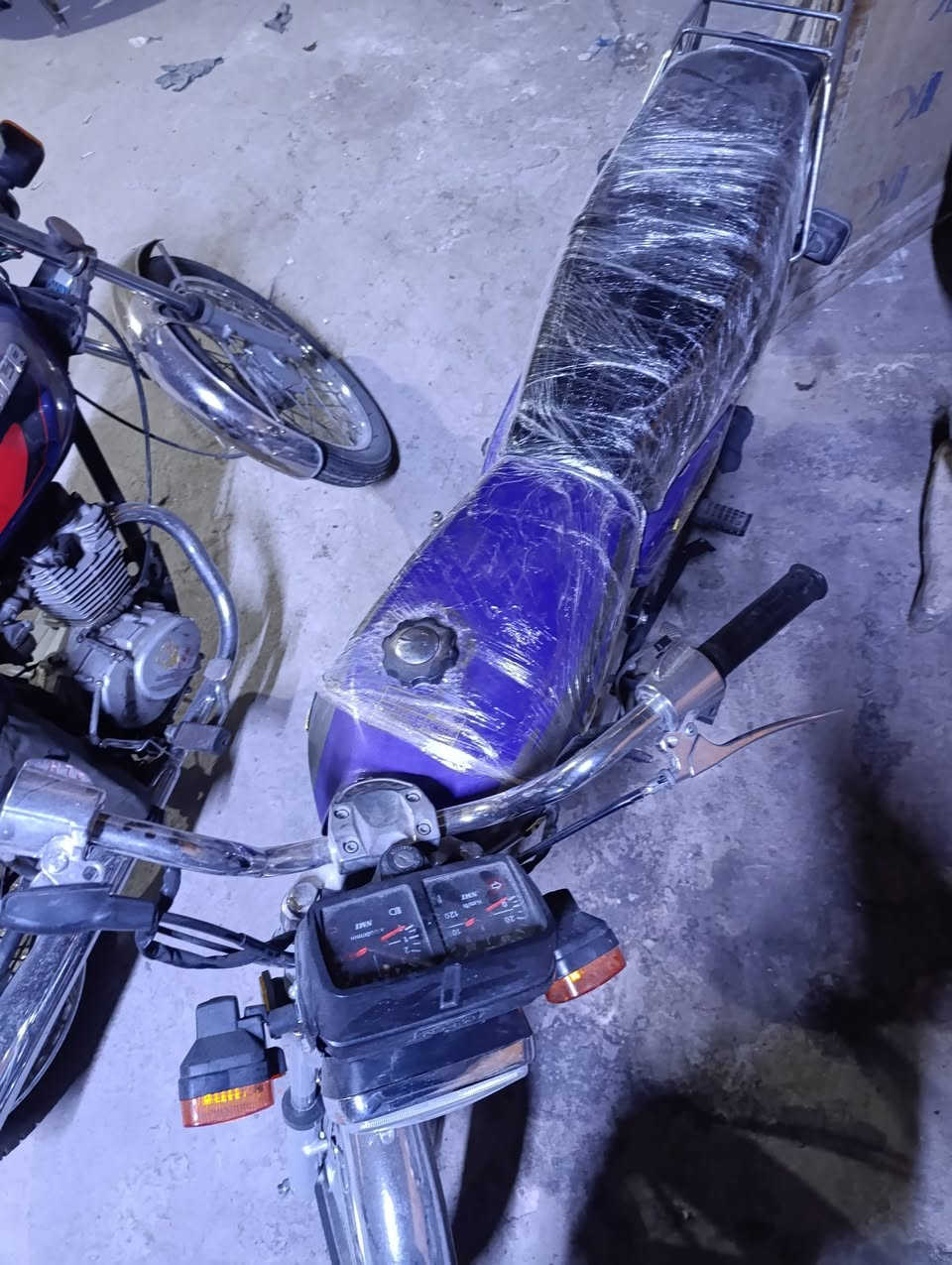 نامه امتياز موديل 23 أصولي بسمي درجه نضيفه حيل سعرها 550
مكاني كربلاء حي الميلاد 
***********
