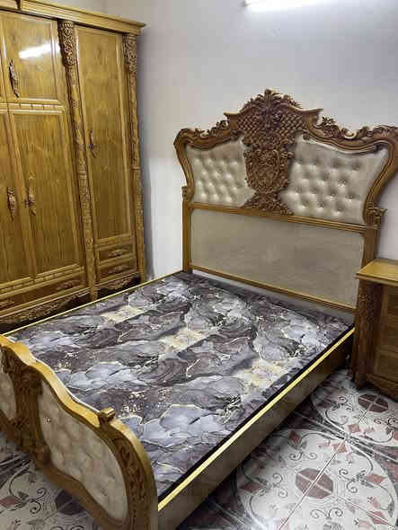 غرفه أخشاب. صاج. صار شهرين من فصلناهه   سعر مليون وستميه ١٦٠٠.  الاستفسار. ***********
