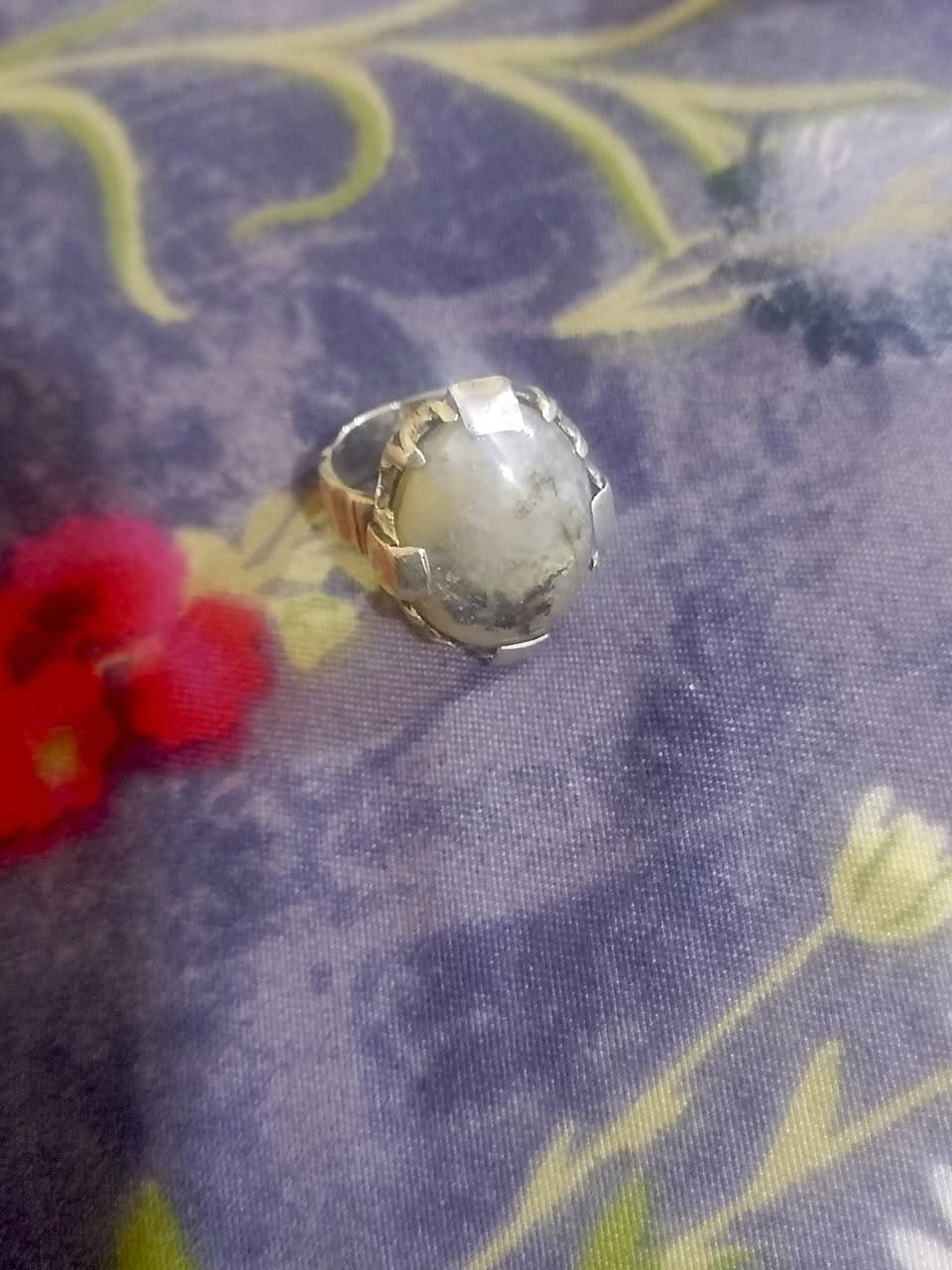 محبس فضه يماني شجري 
صياغه قديمه  للبيع للستفسار خاص


**إذا كنت صاحب هذا الإعلان وتريد حذفه لأي سبب، رجاءا أرسل رسالة إلى الدعم الفني**