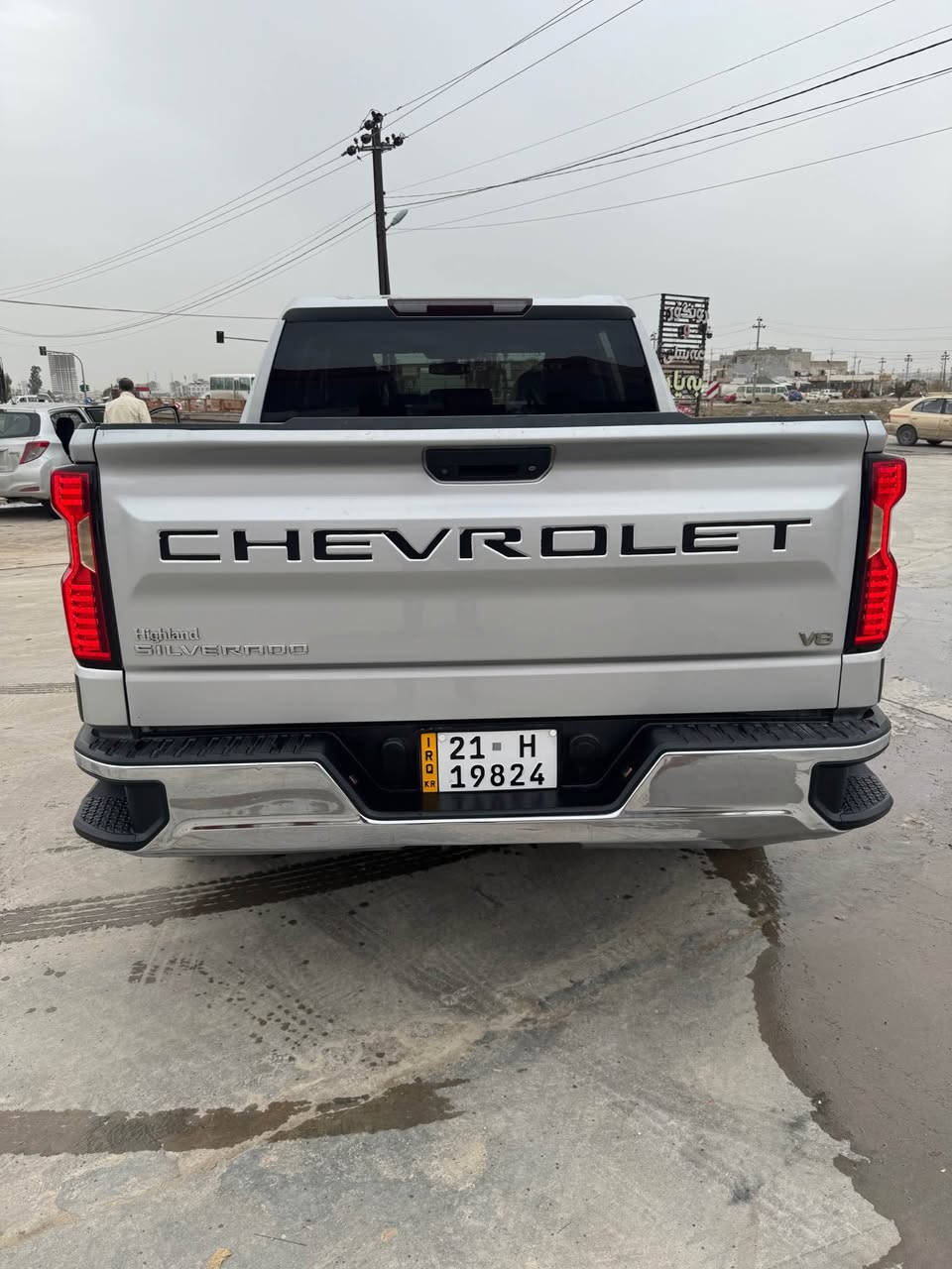 کوردی

سلڤرادۆ 2019  کۆستمە مەکینە ٢٧٠٠ تۆڕبۆیە 
٤ بستون
دەرکە گەورەی بۆدی بچوکە مەڕغوبەکەیە 

یەک پارچەی هەیە دەرگای دواوەی لای سەکن وە بۆدیەکەی بیلادی شەریکە گۆڕاوە لە ئەمەریکا وە ٢-٣ شوێنی تەعدیل و ساردە ڕەنگی سلڤەرە 

عربی

سلفرادو  ٢٠٢٠ نوع كوستم 

محرک ٢٧٠٠ توربو، دبل اكسل ٤*٤
٤ سلندر
باب تویل بدی قسیر. مرغوب

لون: سيلفر

ضرر بس بجم ( بُدي بيلاد تبديل شركة من امريكا)٢-٣ مکان تعدیل و بارد

بجم و خلفي سليم كبس

سياره كل جاهز ماكو مسرف كل سليم

 سنوية جديد 

رقم السلمانية

سعر  /  193$
***********
*********** أربيل, العراق
