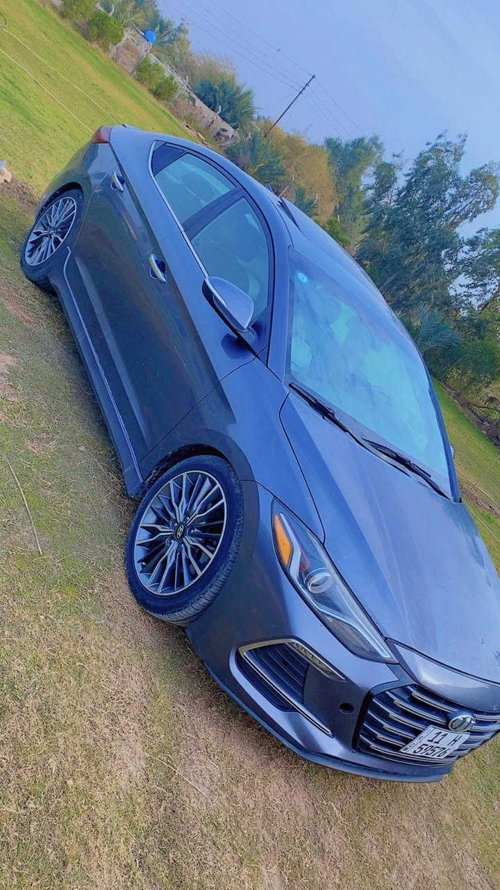 السلام عليكم النترا سبورت سلفر موديل 2018وارد كندي  ضرر بس بنيد وبارد جاملغ خلفي السونار بصور فول مواصفاتت
تدفئه مقاعد 
تدفئة ستيرن 
شفتات سرعه
فتحه
بصمه 
بصمه ابواب 
ترحيب ابواب اضائه
ويل سبورت 18
مقاعد جلد 
محرك 1600 توربو 
تزويد صفاره توربو 
اشارة مري 
كزوز رياضي 
نضام ايكو سبورت 
لد امامي خلفي 
رقم جديد السياره اي نقص مابيها  السياره ب128 وبيها مجال شي بسيط  تعال شوف وكلب عجبتك خير وهلا ماعجبتك ان شاء تاخذ احلا منها مكاني المحموديه ************************
