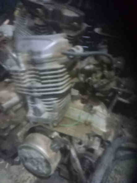 سلام عليكم شباب  محركات مال تفصيخ ، سعر على 35 شراي يجي خاص مكاني بيوت دوميز يم موقف كيات ،،***********
