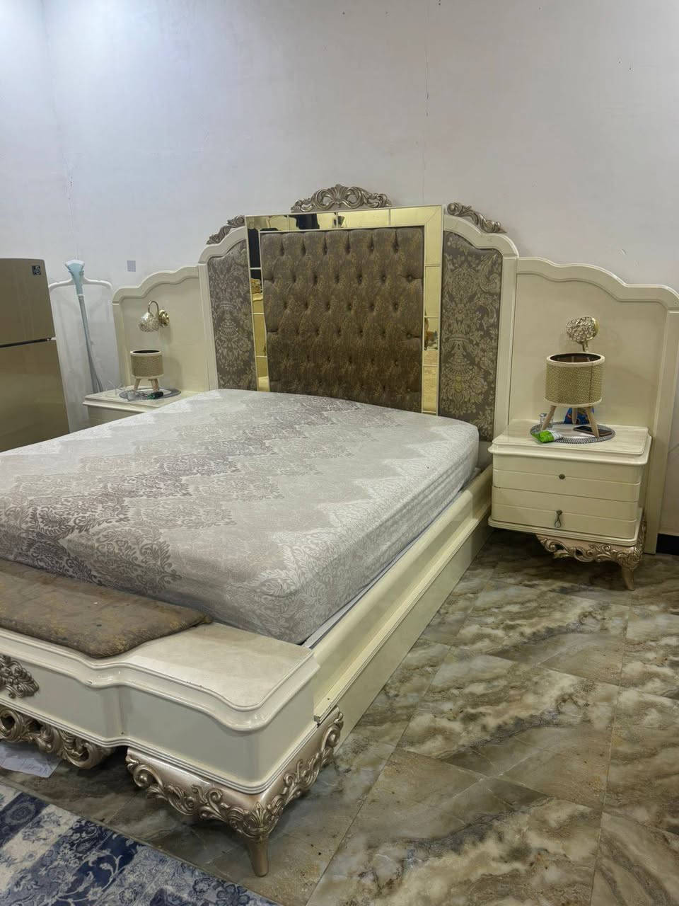 غرفه تحفه من هوم سنتر 6قطع مكان الحله للتواصل ***********
