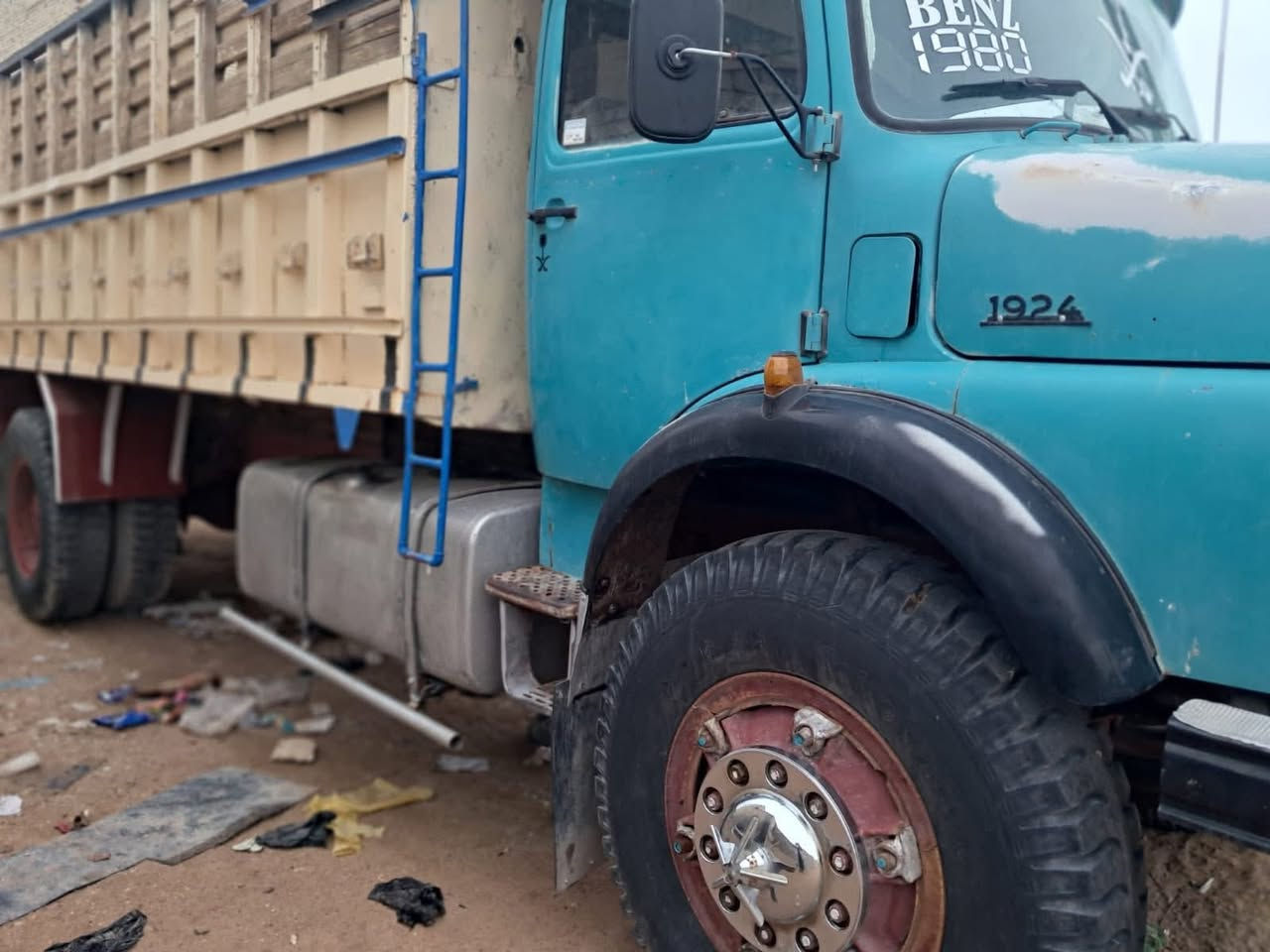 قجمه مديل 80.البيع بلاديه كير مكينه شاصي محرك كفاله عامه تخم تاير جاهزه من كلشي رقم نكليزي نينوى مكان كربلاء.           ‭.   ‭٠٧٨٠ ٠٨٢ ٢١١٨‬ ‭——٠٧٧٣ ٢٤٠ ٦٩٥٠‬
