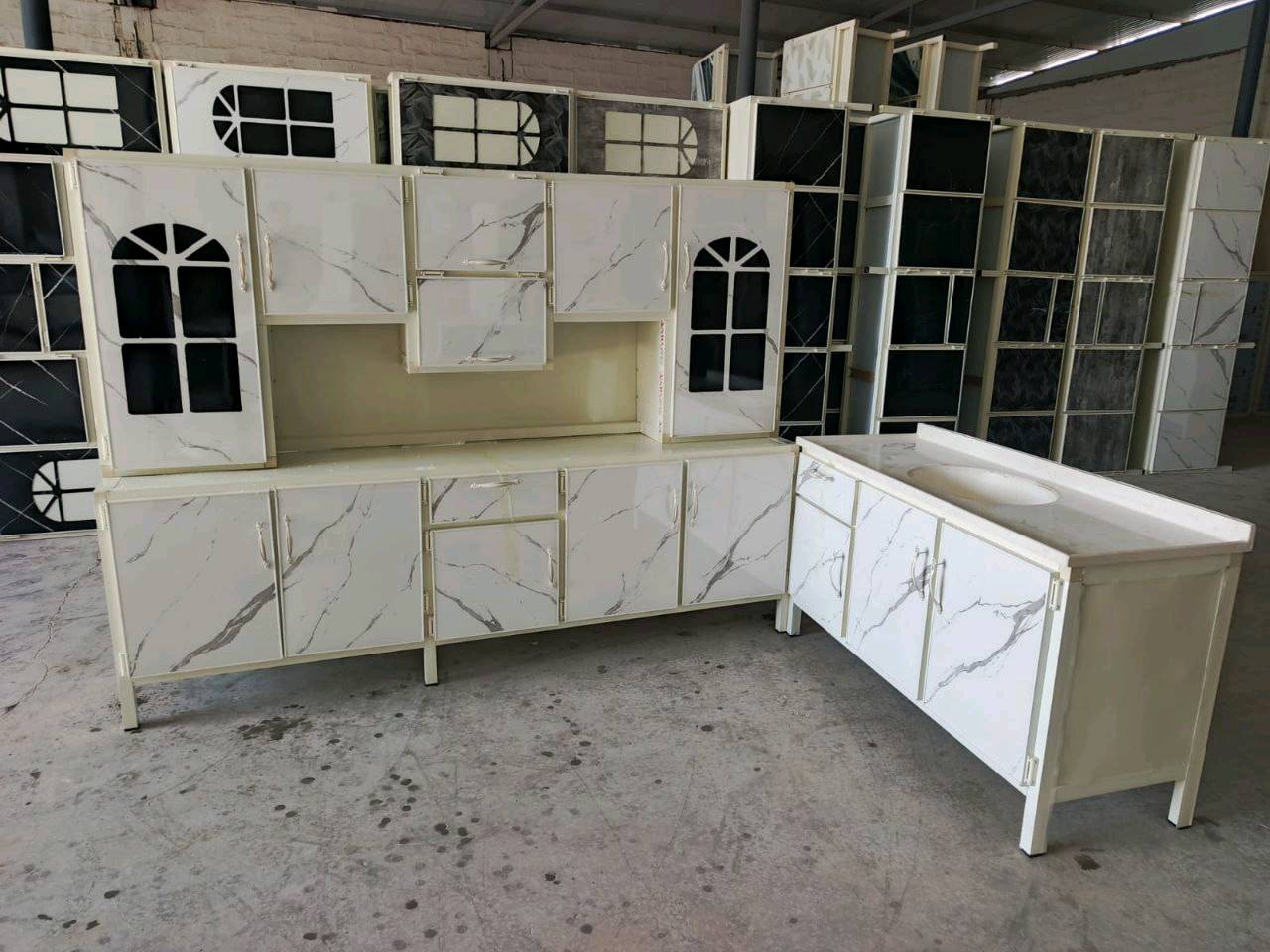 كاونتر مترين ونص سنك متر ونص مرمر  . 

السعر  380

 داخل بغداد 10


اطراف بغداد رمادي بابل كربلاء  15

_نجف الديوانيه توصيل 25


صلاح الدين الضلوعيه. سامرء 25 بيجي 50 بلد 35 واسط. _صويره العزيزيه القريب  توصيل 25) شيخ سعد الحي بدره الموفقيه. توصيل 50

عماره سماوه ناصريه بصره 35