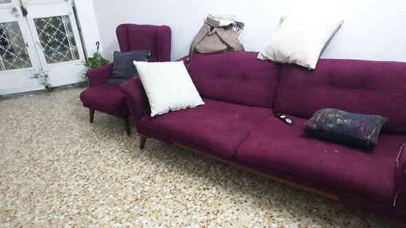 طخم ٨ مقاعد تركي مشتراته ١٨ ورقه من هوم سنتر ابيعه ب ٦٠٠الف اومراوس بديوان صغير مكان بغداد٠كوكاساتذه ***********
