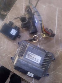 عقل وجوزه للبيع 40الف مكان بغداد 07711904308