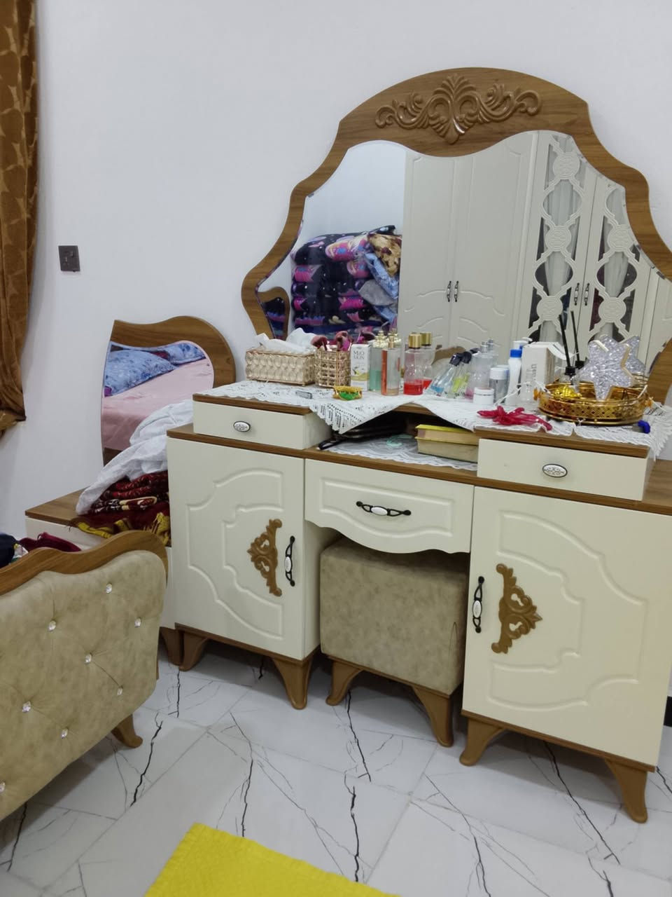 السلام عليكم غرفه تركيه باب الاول  درجه اولى  داخل بعقوبه التحرير السعر 950 بيه مجال


**إذا كنت صاحب هذا الإعلان وتريد حذفه لأي سبب، رجاءا أرسل رسالة إلى الدعم الفني**