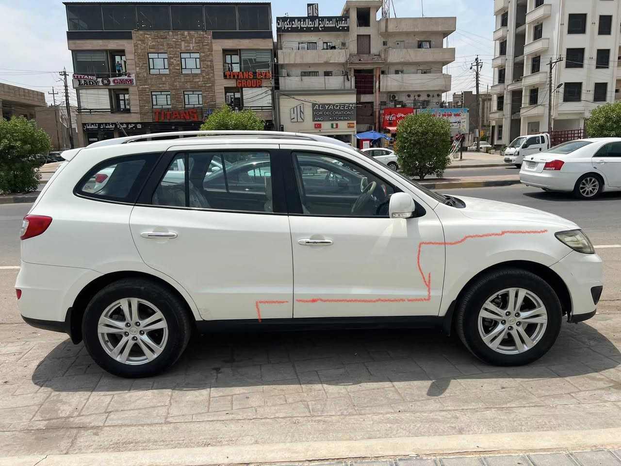 حياكم الله   سنتافيا موديل 2011 بيها صبغ فقط المؤشر بالصور فقط بخ بدون قطره معجون سيارة جديدة گير صدر محرك كلهن مشدود جديد بدون رواجز 3 قطع تبريد وتبريد ثلج تحكم تبريد بالشاشة الشاشة كار بلي تحكمات اندرويد ب 300 الف مواصفاتها فول اشاير بالمري بصمة تحكمات بالكراسي 7 راكب محرك 6 سلندر سيارة جديدة ماشية ١٨٠ بال١٢٠ جرس فعلي ماملعوب بالعداد
تايرات تخم جدد السيارة ربع ميحتاجله كامله من كل النواحي السيارة بالبنزين هي والسايبة نفس الشي 
حجر بيئة مامشيول هزه جديده سياره بسمي تحويل ثاني يوم بيه بصمتين الاصليه  السعر 138 وبيها مجال للشراي
عنوان بغداد حي الشباب 
رقم التليفون ***********
