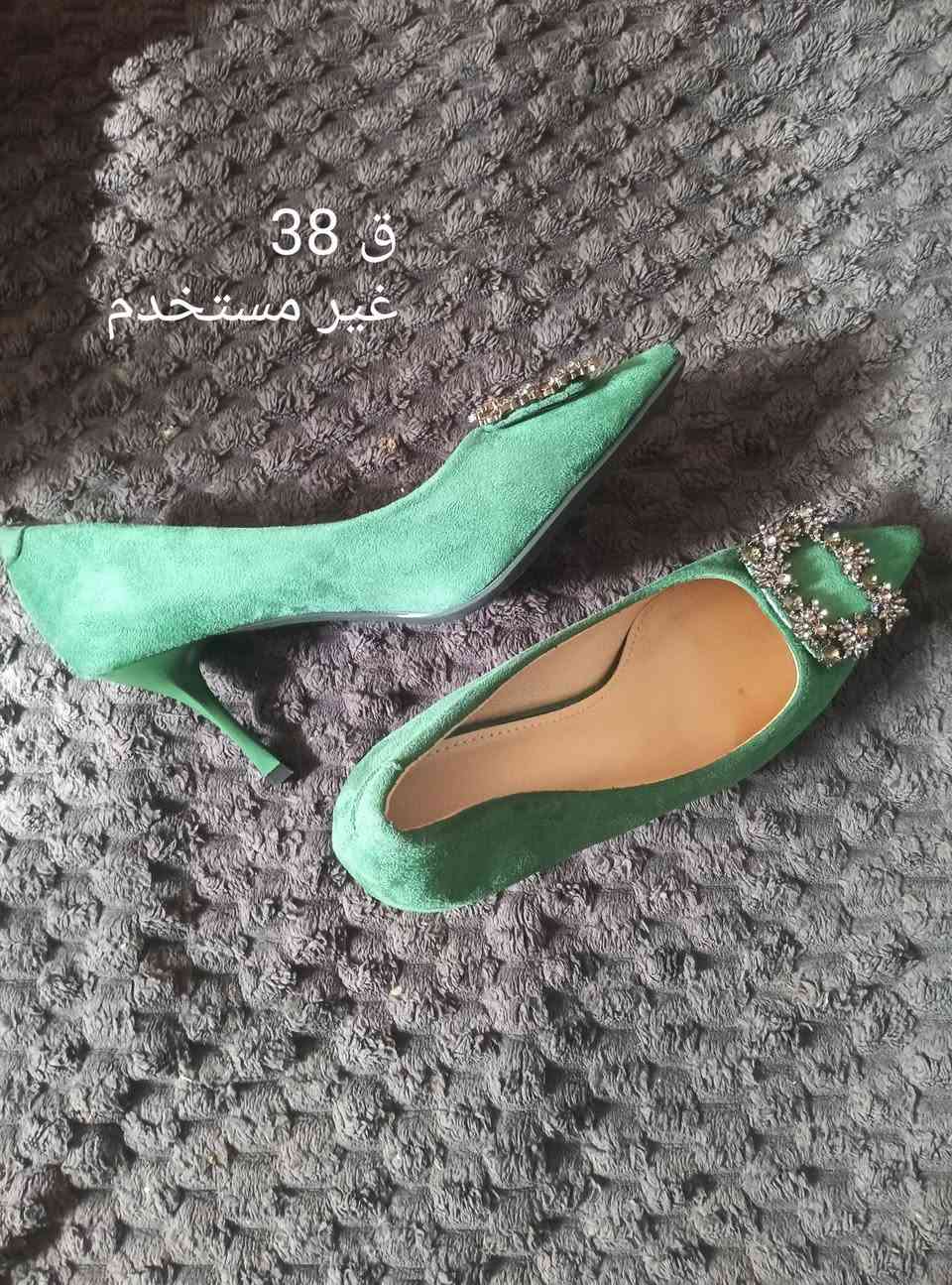 شلعه بـ 25 الف وتوصيل مجاني 
المستخدم هدية غير مشمول بالسعر


**إذا كنت صاحب هذا الإعلان وتريد حذفه لأي سبب، رجاءا أرسل رسالة إلى الدعم الفني**