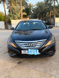 سوناته للبيع موديل 2014بانزين  ادوات كصه جنطه مكينه gdi كير مكينه كفال...