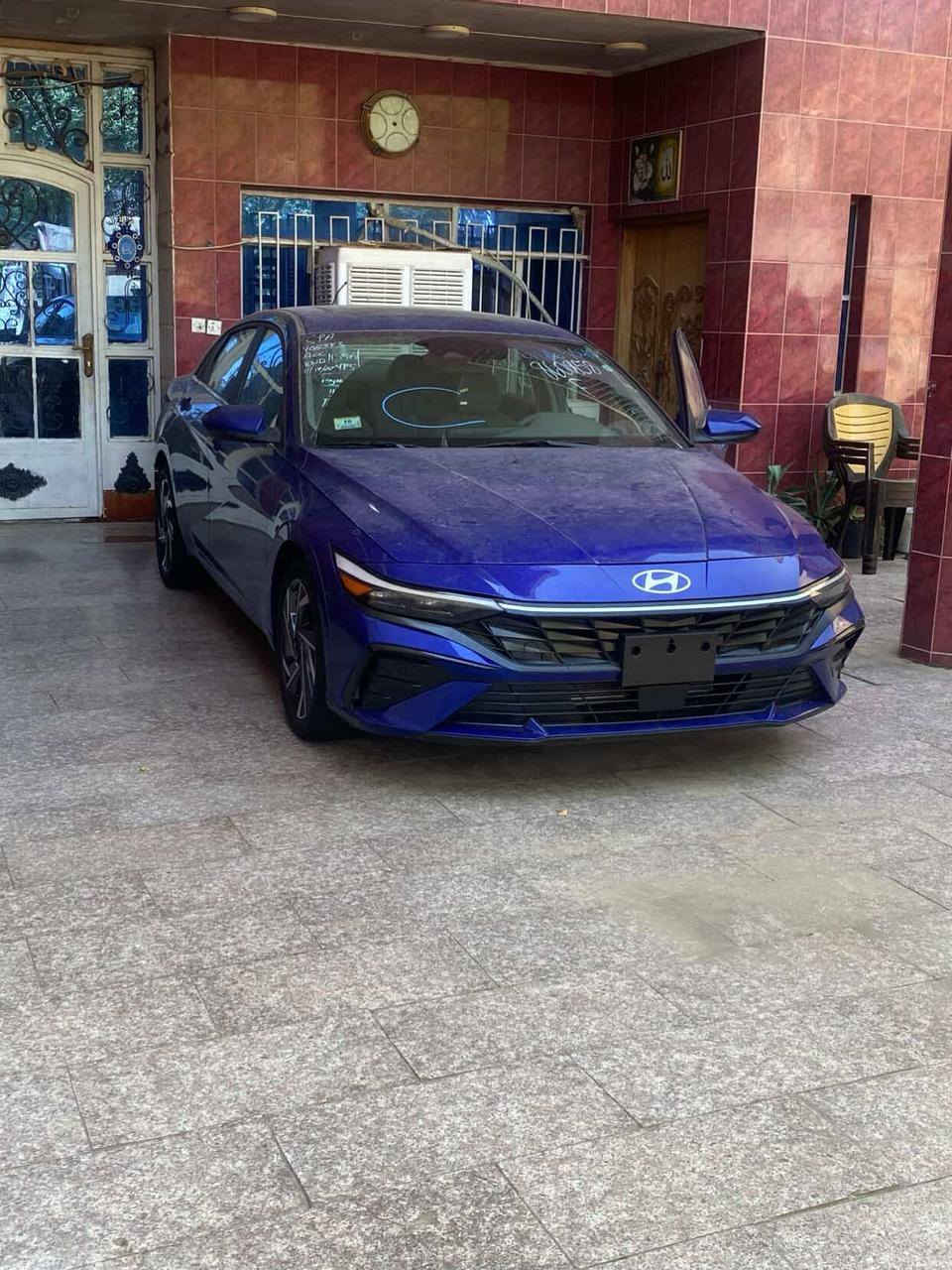 السلام عليكم للبيع هونداي النترا 2025 كلين فقط بارد بل جاملغ الامامي الايمن كد شبر ماشية 16 الف فول مواصفات فتحة بصمة  رقم بغداد معوقين اسويلك وكالة عامة السعر 170 وبيهة مجال  عنوان بغداد 
هاتف ***********
