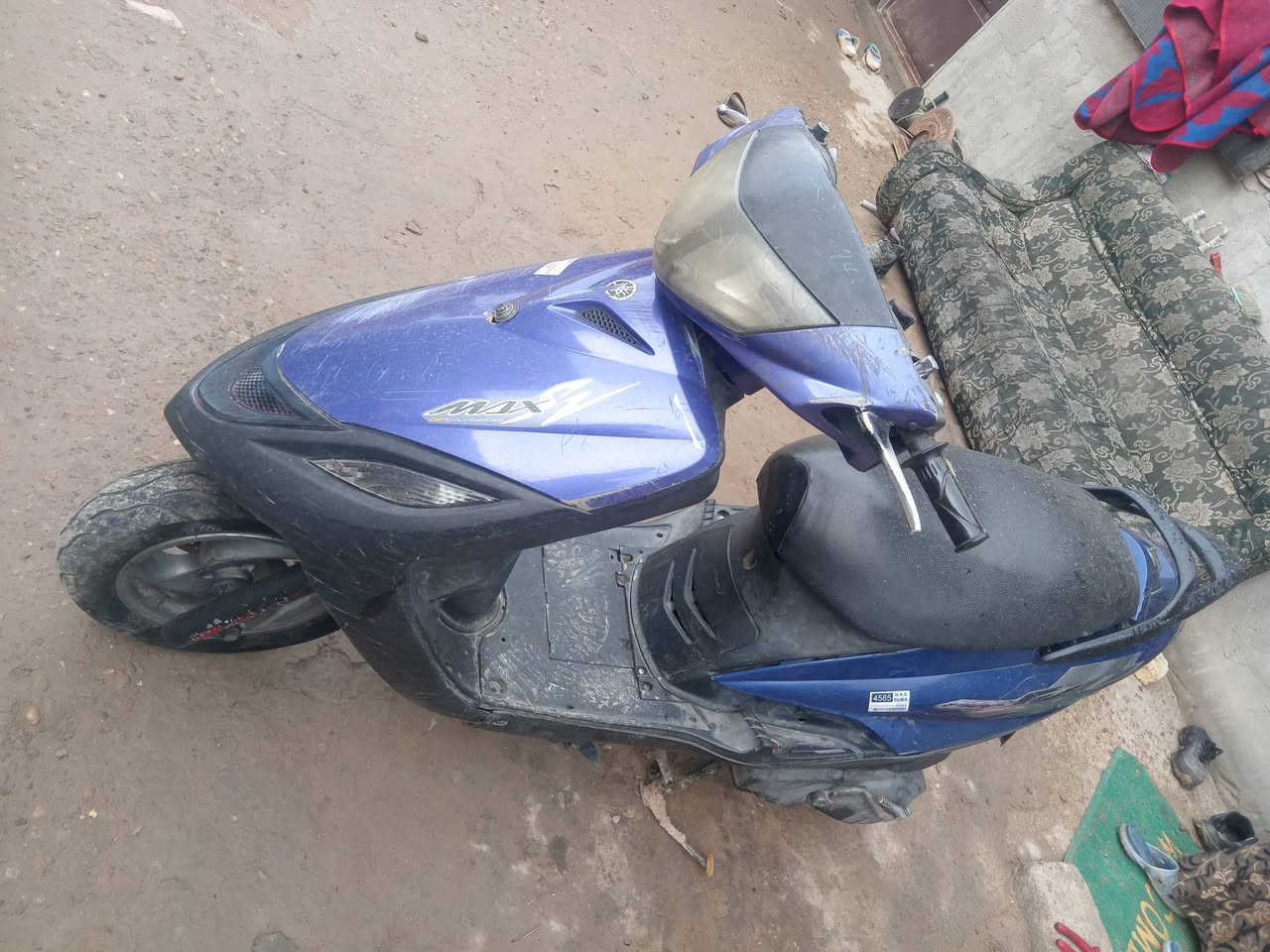 البيع ماكس 140 دراجه بلاديه كهربيات كله شغاله سلف وهندر نكره محرك  اخرس لاتبخير ولاشي شلعه ومعدل سعر 300  مكان بغداد حي النصر ***********
