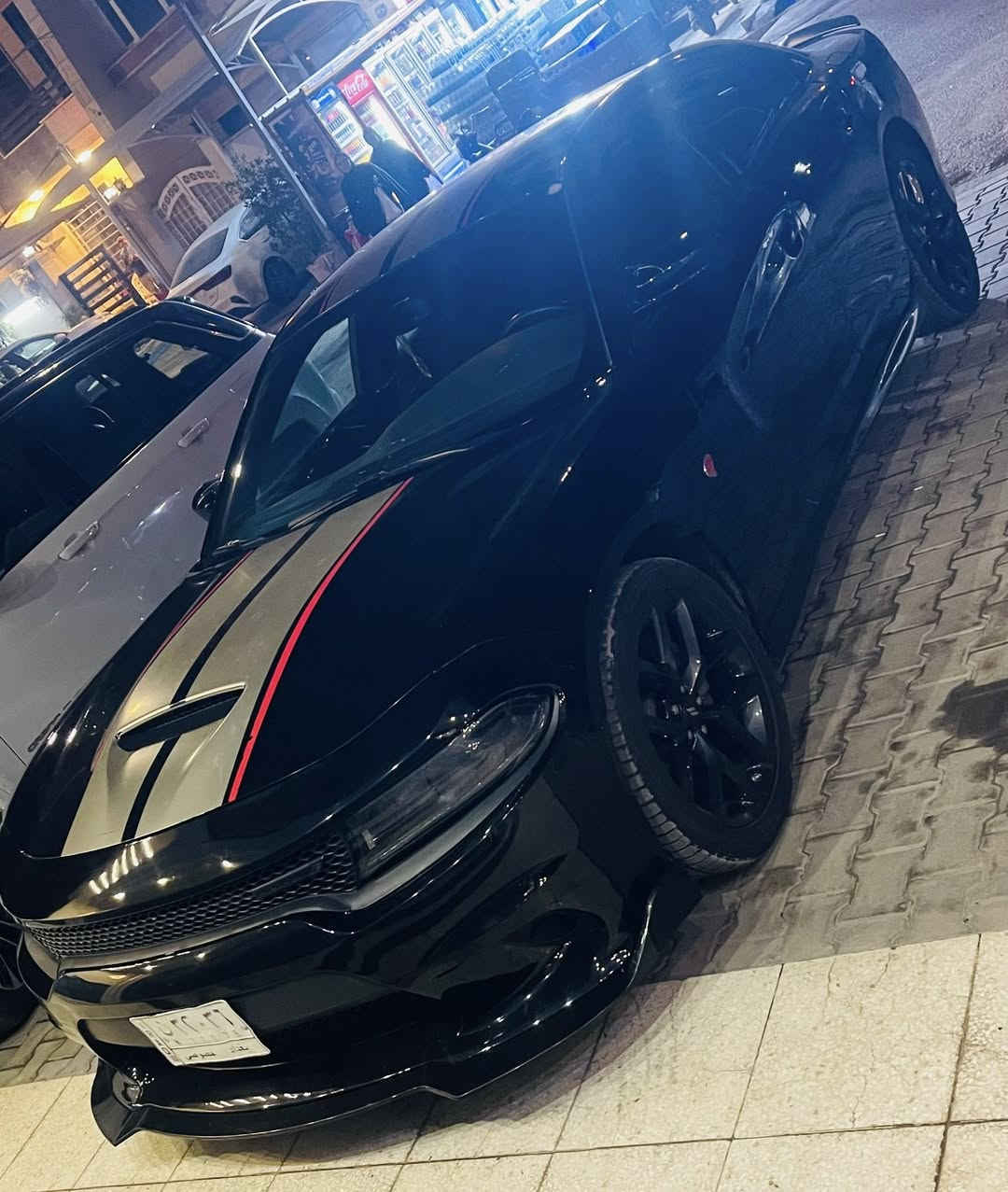 (جارجر GT  جيتي  )
‏‎الموديل : 2022
‏‎( المحرك : 6V 3600. ) 
‏‎العداد : 22الف 
( رقم بغداد بسمي الجديد تحويل ثاني يوم )
‏‎المواصفات : 
‏‎* نسخة  GT 
‏‎* حساسات خلفية . 
‏‎* شاشه كبيرة مع نظام ملاحة نفكيشن GPS .
‏‎* سستم صوت الپاين مع سماعات پريميوم .
‏‎* ويل قياس 20 انج . 
‏‎* مصابيح امامية زنون . 
‏‎* كشافات الضباب زنون . 
‏‎* تشغيل عن بعد . ‏
‏‎* تدفئة ستيرن . 
‏‎* محدد سرعة . 
‏‎* تلفون بلوتوث . 
‏‎* كاميرا خلفية .
‏‎* مرايا متحسسة للاضاءة العالية .‏‎
‏‎* دخول ذكي (بصمة) .‏‎
مكاني بغداد صليخ صور الحادث بلمنشور السعرمناسب اتصل ***********
‏‎
