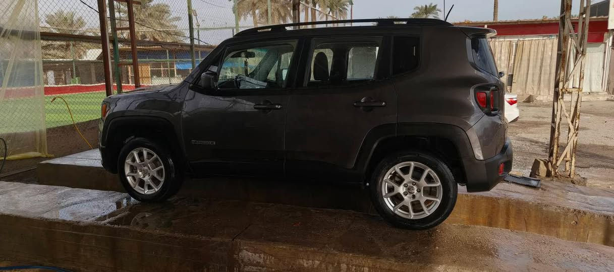 السلام عليكم 
جيب رنجيد ٢٠١٩ رقم بابل الجديد 
حادث بنيد او جاملغ فول مواصفات فتحه تشغيل عن بعد
السعر ١٠٨

***********
