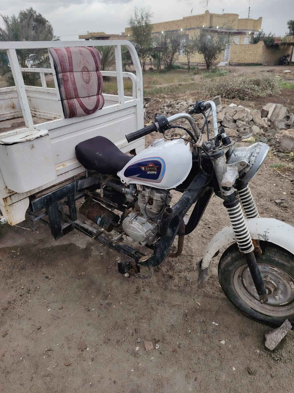 السلام عليكم دايون ادوات مكفوله عشائري الشاصي مثل ما موضح بالصوره بس هاي بي فقط  مكان الناصريه السعر خاص


**إذا كنت صاحب هذا الإعلان وتريد حذفه لأي سبب، رجاءا أرسل رسالة إلى الدعم الفني**