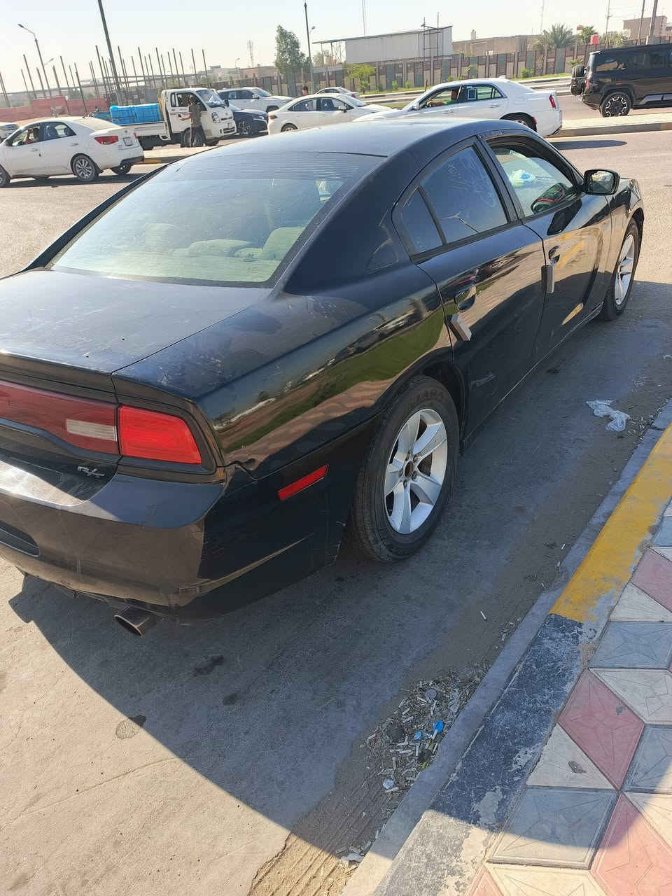 جارجر 14 ادوات كصه جنطه فقط
محرك وكير هيمي مكفولات تدفئه وتبريد ثلج حداده اتخبل تايرات نظيفه. بدي اسود ايخبل كهربائيات كلهه شغاله اسبير مابيهه بيهه رقم واحد كلك مامتومه السعر  البيع  50 وبيهه مجاال وذا عندك امراوس نزل وانه بالخدمه 

العنوان البصره ***********
