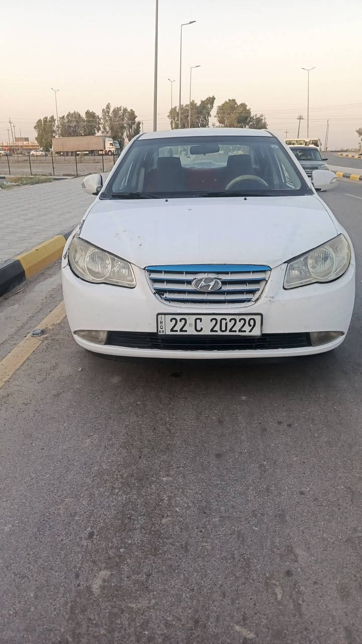 النترا موديل 2011 خليجي رقم أربيل سنويه ورقم جديد بيه 3 قطع صبغ
تخم تاير حداديه تبريد ثلج كله جديد 
مكان واسط العزيزيه السعر 79
***********
