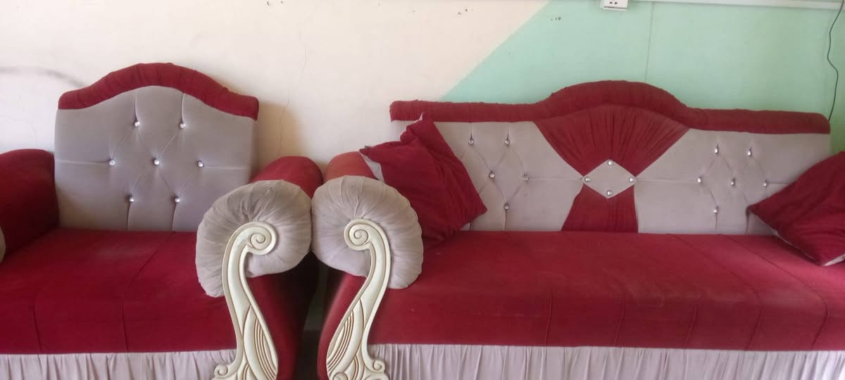 السلام عليكم تخم وميز مكتب وكرسي مالته للبيع مستعجل مكاني كربلاء قرب سيطره الابراهيميه لشراي يتصل ***********
واتساب وتصال
