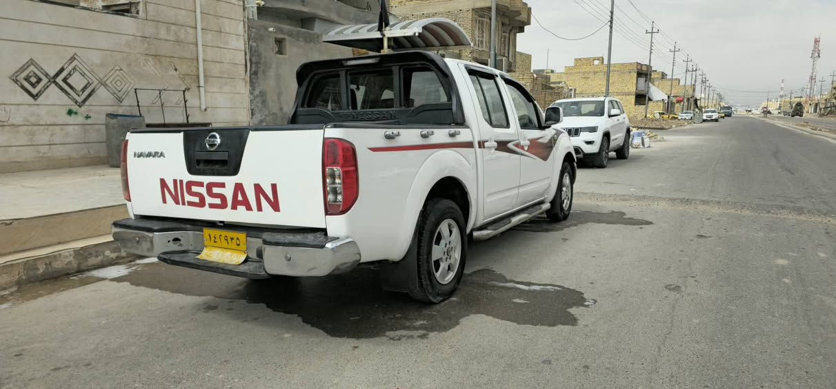 بيك اب نيفارا 2013 رقم اربيل سنويه نافذه مكفوله جديده سعرهاا  105 بيها مجال للاتصال *********** عمارة, ميسان
