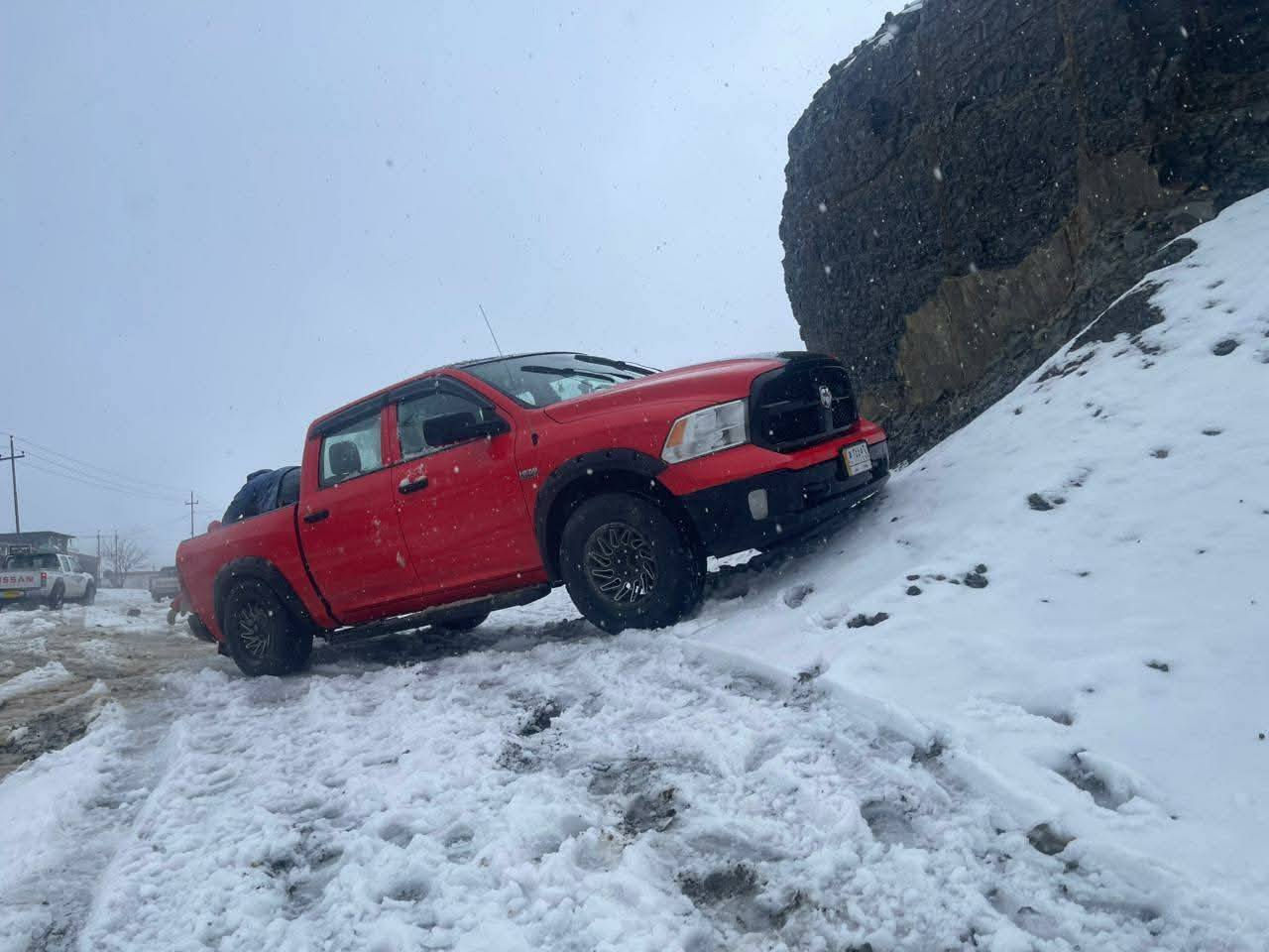 دودج رام 1500
الموديل 2018
📍 مكان السيارة: بغداد / الكريعات

📞 للتواصل: ***********

📊 المسافة المقطوعة: 105 ألف مايل

🛠️ المحرك: 8 سلندر – 5700cc
كير موس
⚠️ أضرار السيارة
• وارد أمريكي
• تغير لون بالكامل
• كفالة الكير والمحرك
📌 تفاصيل إضافية
• رقم السيارة: بغداد الدولي الجديد
• باسم المالك تحويل مباشر
• لون السيارة: أحمر
