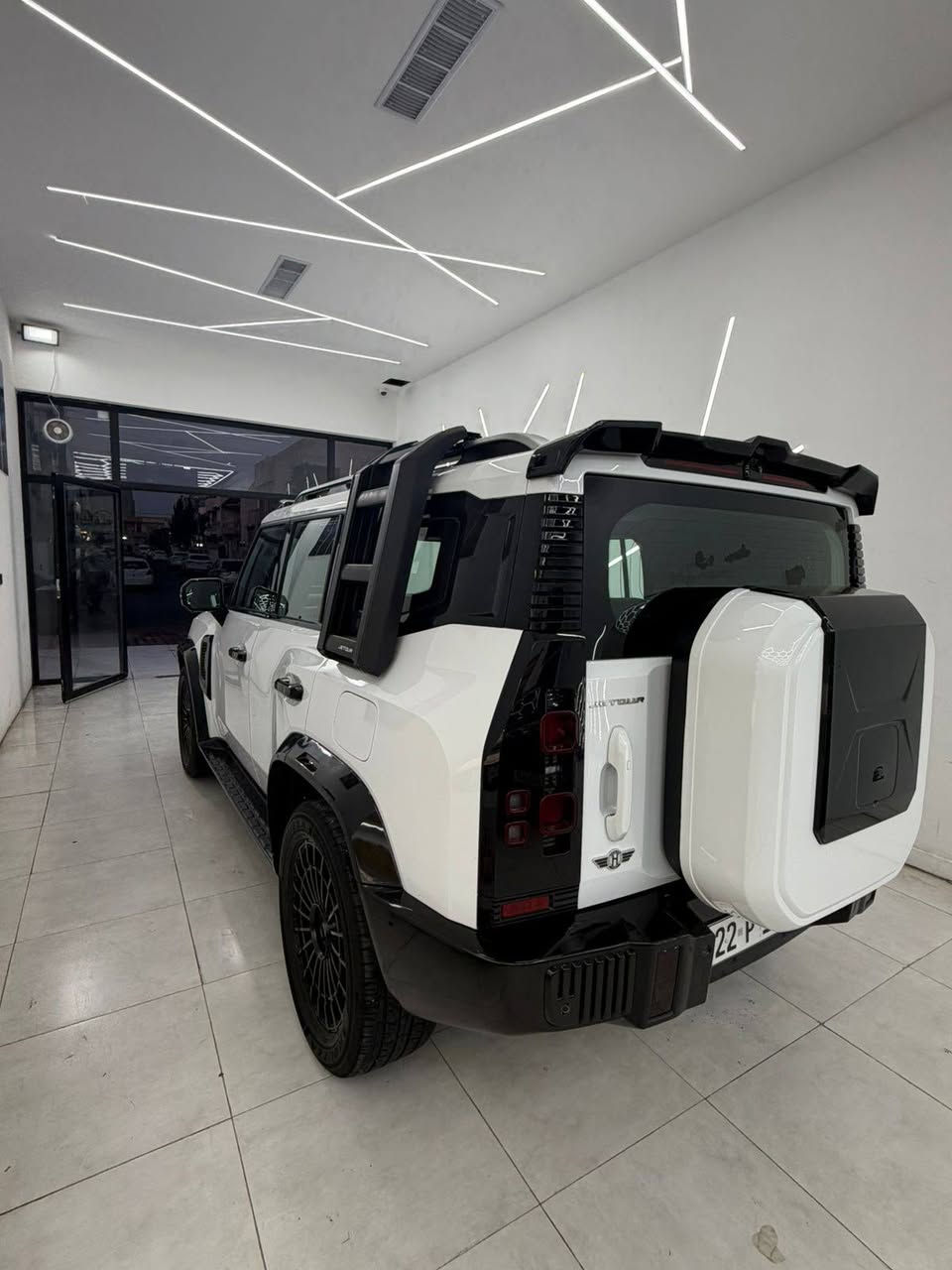 السلام عليكم
T2

2025

ماشيه 5000كم 

فول مواصفات بدي كت بلادي من شركه هارلم 

لايتات بك لايتات وياله بوكسات دعاميات كلها محدثه  شكل دفندر والسياره مابيه اي ملاحظه

***********
السعر ٤٥ مليون
