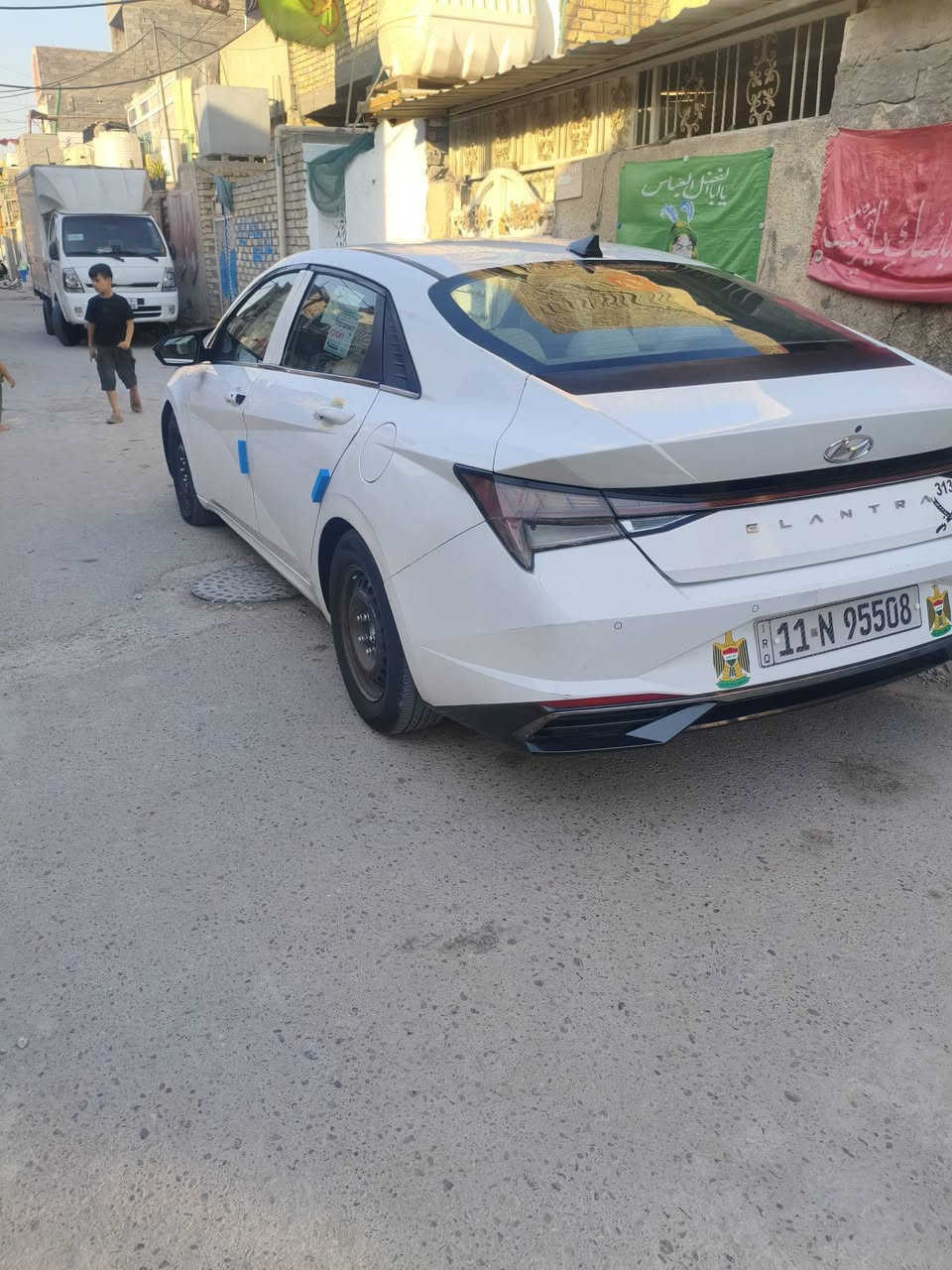 بسبب الوعود الكاذبه تم تنزيل السعر النترا خليجي 21مصبوغه عده البنيد وجاملغ ايسر والجنطه مامصبوغات محرك 2000 كير ايتي فول مواصفات تحويل مباشر قماره واكع عليهه شي مكصوصه ومعمره نفسهه دوشمه جديده تبريد قطعتين سونار مندولاي مذكور كلشي بي فتحه سقف وهواي مواصفات بعد كير محرك  تبريد كفاله ايرباكت سليمه مكاني بغداد مدينة الصدر ماشيه 233
السعر 118
تليفون *********** بي واتساب
