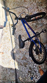 بايسكل ياباني أصلي سعره 60. الف عنوانه رئاسه العبيدي 07713272139