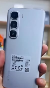 انفنكس هوت 60 برو بلس • مقايضة • ايفون