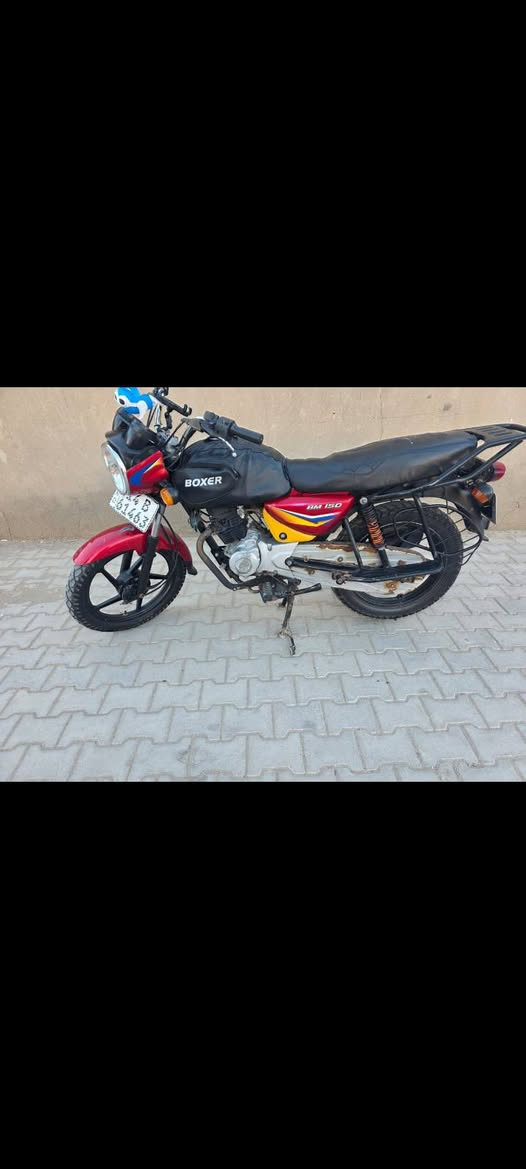 دراجة بوكسر 2021 رقم كامل مكفوله من كلشي سعر مليون ونص وبيه مجال العنوان : بصرة قرنه تواصل واتساب ***********
