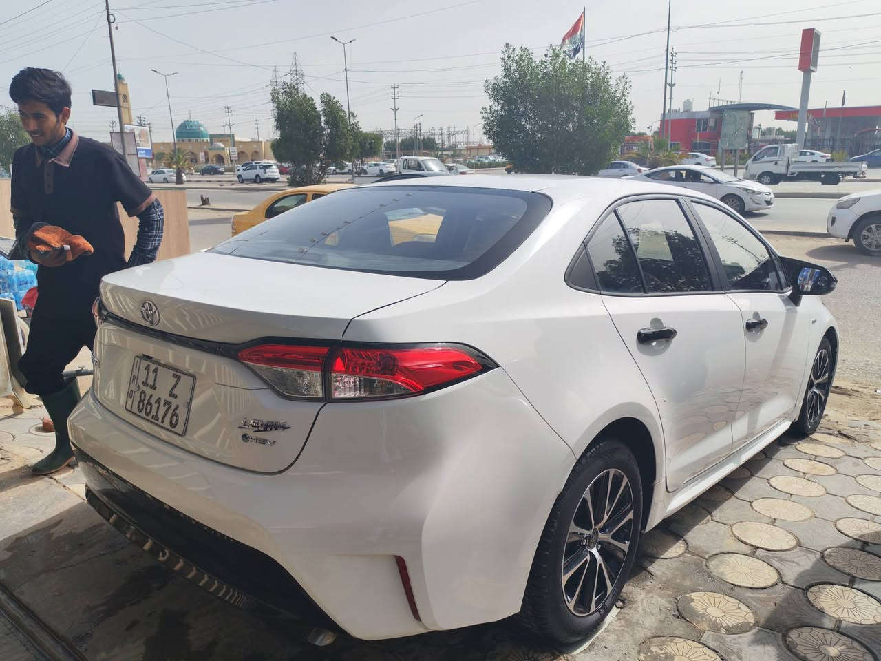 كورلا وارد صيني شكل الأمريكي
2025
ماشية ٤٤ 
سيارة كفالة من صبغ 
بيها بي دي ار بهلال مال جاملغ خلفي وباقي كفالة 
سيارة باسمي 
مكان النجف الاشرف حي الحسين
***********
سعرها ب١٤٨ وبيها مجال
