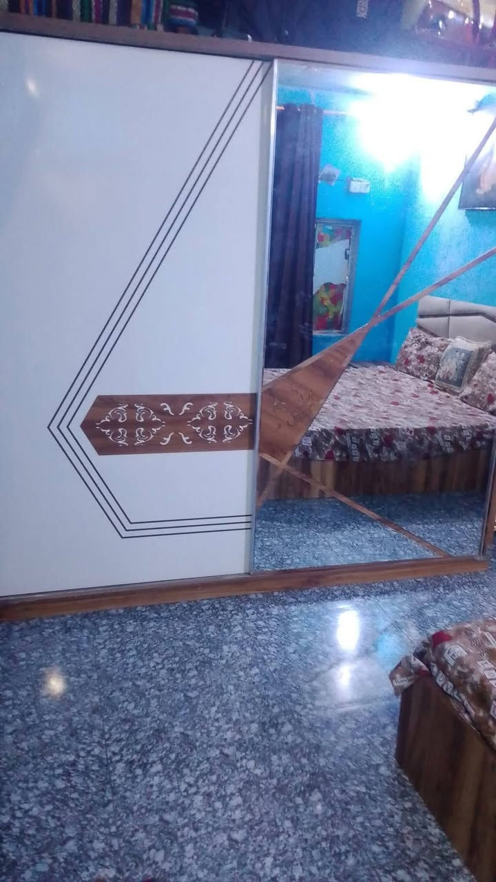 السلام عليكم هاي غرفه نوم تركي مستخدمه ريده ميه وخمسين ***********
