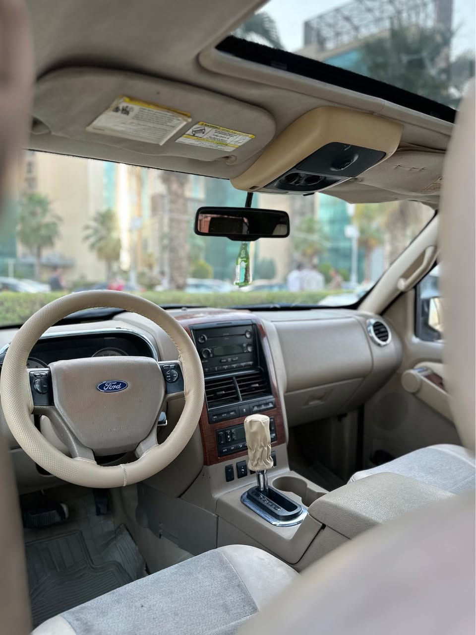 ***********
سعری ٨٥ وەرەقە و ٢٠ وەرەقە خرامەی لەسەرە دەیدەمەوە 

Ford explorer 2008
فول مواسەفاتی خەلیجی VIP   سلایت - ٣ڕیز کوشن 

گێر و مەکینە وتەبرید بەشەرت 

٤ پارچەی سبوخە بێ ناوگرتن 

رەقەمی تازەیە سەنەوی ٢٠٢٣یە بەناوی خۆمە

٢٠ وەرەقە خرامەی لەسەرە دەیدەمەوە

مواسەفات /- سلایت - ٣ ریز کوشن - ناوزەرد - تەحدید سورعە- کوشن کارەبایی و خەزن و هیتەر - تەبرید لەمس و مەرکەزی -  ٨ ئەرباگ-زۆر مواسەفاتی تر 
سعری ٨٥ وەرەقە ٢٠ وەرەقە خرامەی لەسەرە دەیگەڕێنمەوە 

***********
وەتسئەپی لەسەرە أربيل, العراق
