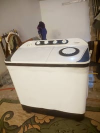 غسالة مستعملة • ١٨ كيلو • تغسل بطانية