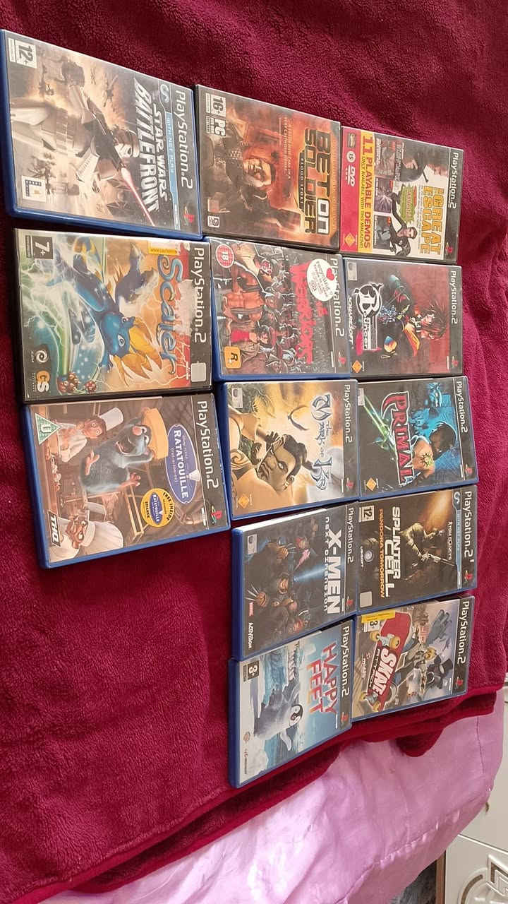 السلام عليكم..
متوفر عندي مجموعة ألعاب بلاي ستيشن 2 (PS2) أصلية 100%. المجموعة لهواة التجميع والنظافة، وكل قرص وياه الدفتـر (الكتيب) الأصلي مالته وبحالة ممتازة جداً.
✨ مواصفات المجموعة:
الحالة: الأقراص نظيفة جداً (مثل المراية) وشغالة 100%.
المحتوى: كل لعبة تجي وية غلافها الأصلي والدفتر الداخلي.
الألعاب المتوفرة:
🌟 The Warriors (قطعة نادرة جداً): نسخة أصلية كاملة مع الدفتر، من أصعب القطع اللي ممكن تلكاها حالياً بهيج نظافة.
The Bouncer: إصدار شركة SquareSoft العريقة (نادرة ).
Star Wars: Battlefront: نسخة Net Play أصلية.
ألعاب منوعة أخرى السعر مناسب جدا البكج كامل راح يوصلك 125الف  توصيل مجاني


**إذا كنت صاحب هذا الإعلان وتريد حذفه لأي سبب، رجاءا أرسل رسالة إلى الدعم الفني**