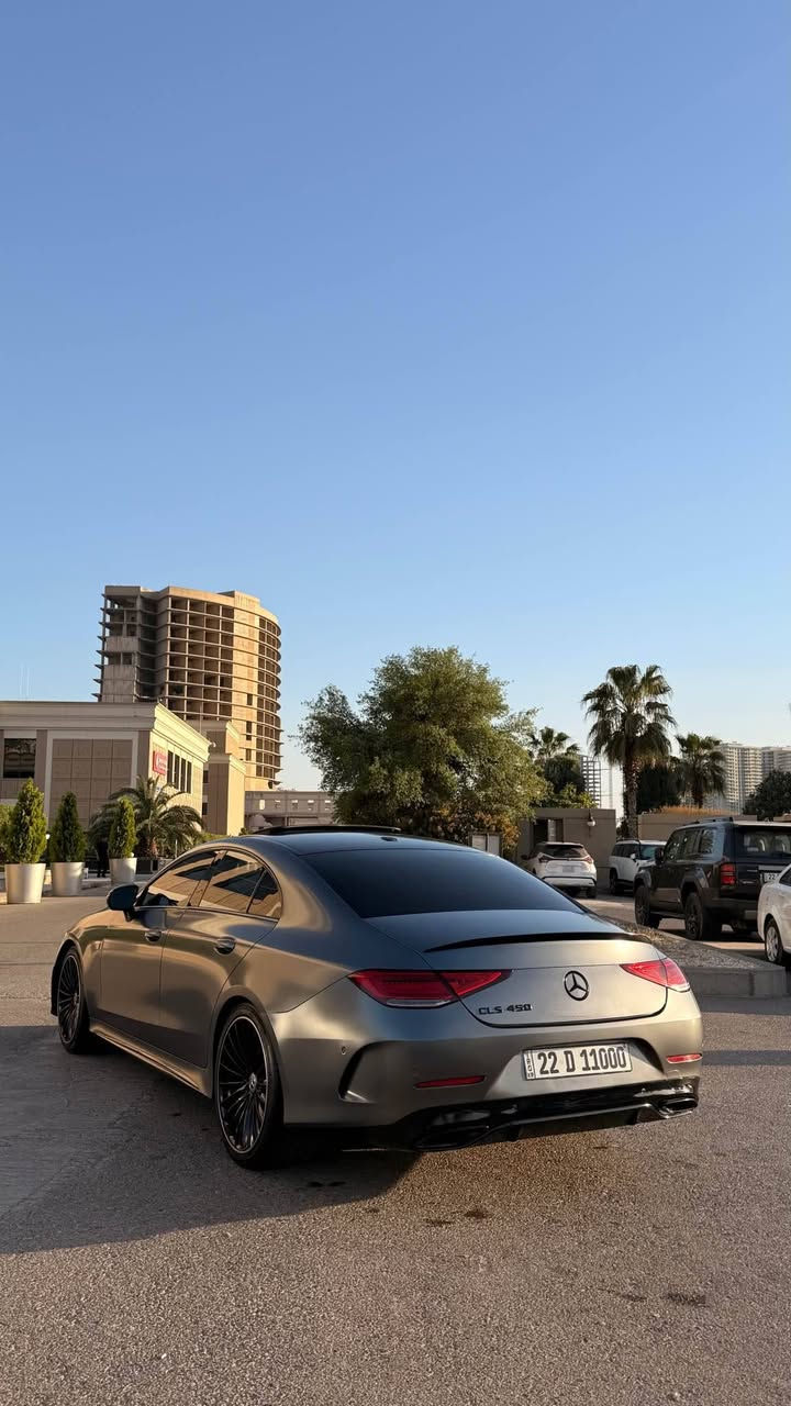 Mercedes benz CLS 450 
موديل2021
محرك V6 3.0L turbo🚀🚀🚀
سيارة لون بلادي مطفي 
بلادي AMG فول مواصفات 
مواصفات:
بصمة
فتحة
٣٦٠ درجة رادار و كاميرات و حساس
برده خلفيه كهربا 
سيستم سماعات برامستر 
صندوق شفط 
واير ليس جارج
كشنات كهربا و خزن و تدفئه 
داخل ٦٤ الوان 
و بعد بيها هواي مواصفات 
ماشي ٦٤الف ميل
سيارة بيها بونيت و جاملغ صبغ بدون دواخل بدون ارباك كامل بلادي
بيها ٣ مكانات كلش صغير PDR
رقم شانصي: W1K2J5JB7MA087047
مكان سيارة اربيل 
سعر 390ورقة و بيها مجال
0️⃣7️⃣5️⃣1️⃣4️⃣5️⃣5️⃣3️⃣3️⃣4️⃣3️⃣ أربيل, العراق


**إذا كنت صاحب هذا الإعلان وتريد حذفه لأي سبب، رجاءا أرسل رسالة إلى الدعم الفني**