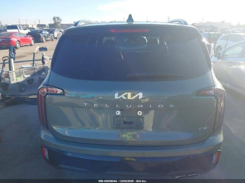 2024  Kia Telluride 🚗
 بيع مباشر: 17,725 $
رقم اللوت: 43836344
🛠️ضرر الأمامي الأيمن
 3.8 لتر  6 سلندر • دفع ‏ كلي                                               
📏   34,830 ميل
💎 مزاودة حضوري أو أونلاين
📦 شحن بحري مضمون
🏢 4 فروع داخل العراق
بغداد • كربلاء • الديوانية • العمارة
📲 واتساب: ***********
